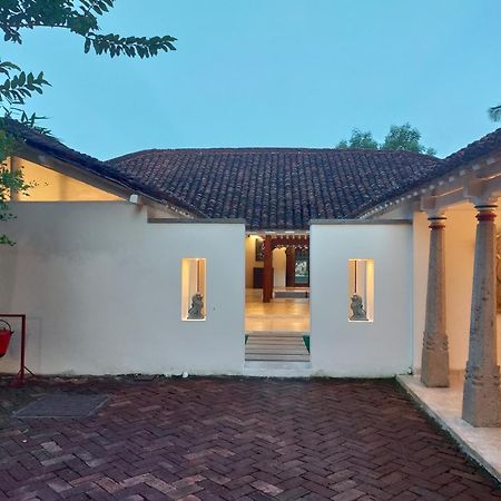 Mangala Heritage By Luxunlock Private Villas Tirukkannapuram エクステリア 写真