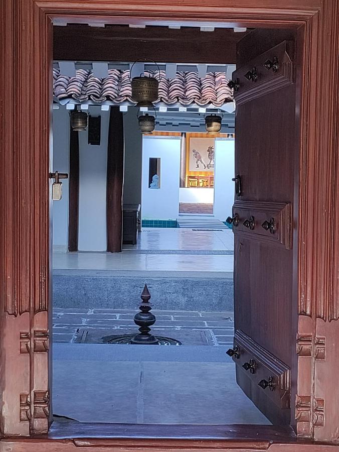 Mangala Heritage By Luxunlock Private Villas Tirukkannapuram エクステリア 写真