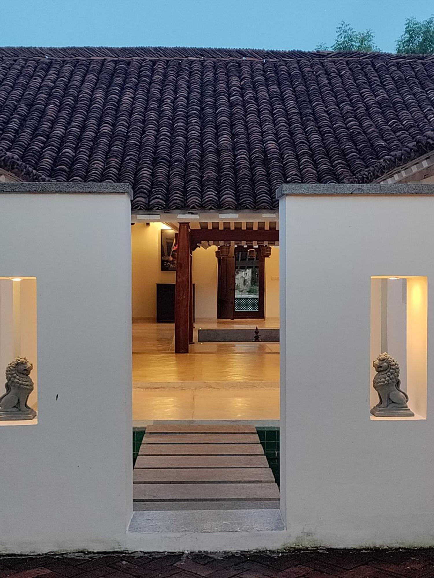 Mangala Heritage By Luxunlock Private Villas Tirukkannapuram エクステリア 写真