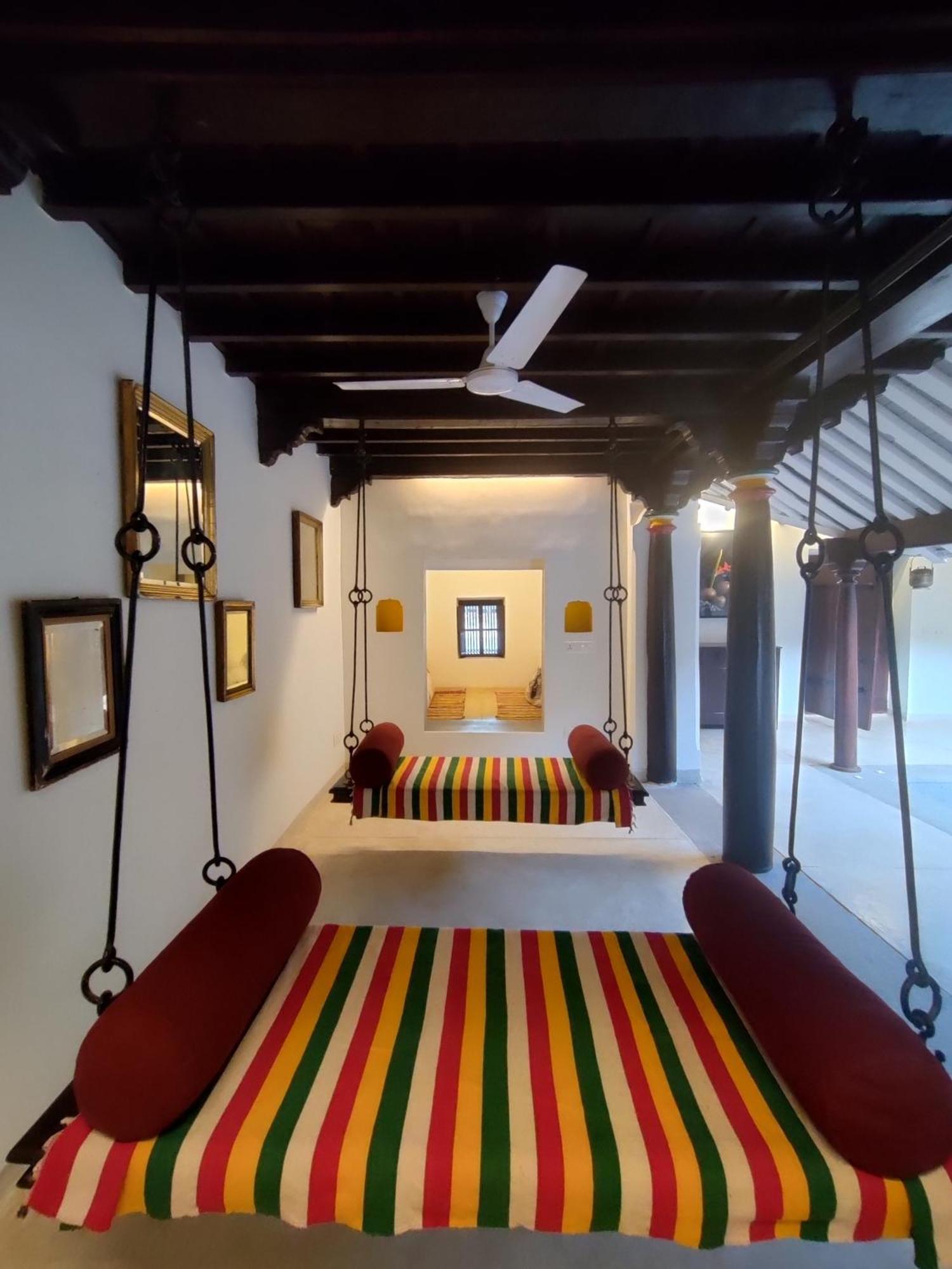 Mangala Heritage By Luxunlock Private Villas Tirukkannapuram エクステリア 写真